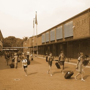 2016 d9yz32l-3858c76a-dfdf-44aa-a8de-6f363466bdd3.jpg