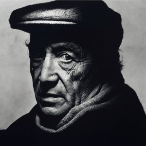 Isamu Noguchi by Irving Penn.jpg